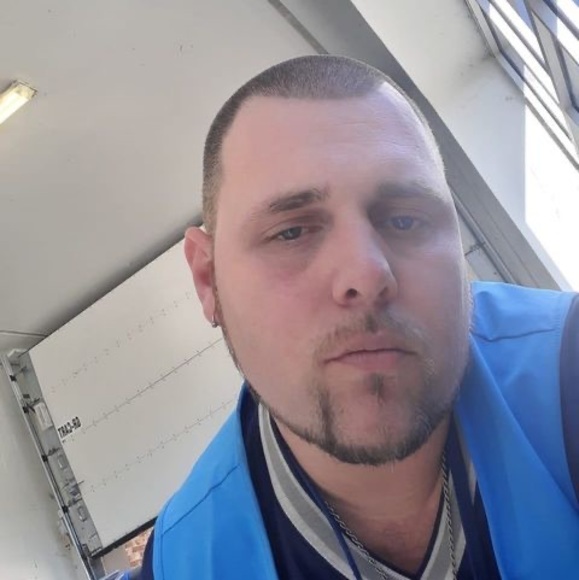 Meet your Posher, Kevin - Picture 1 of 1